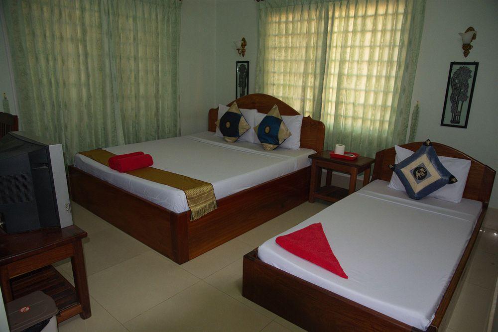 Hotel Tropical Breeze Ciudad de Siem Riep Exterior foto