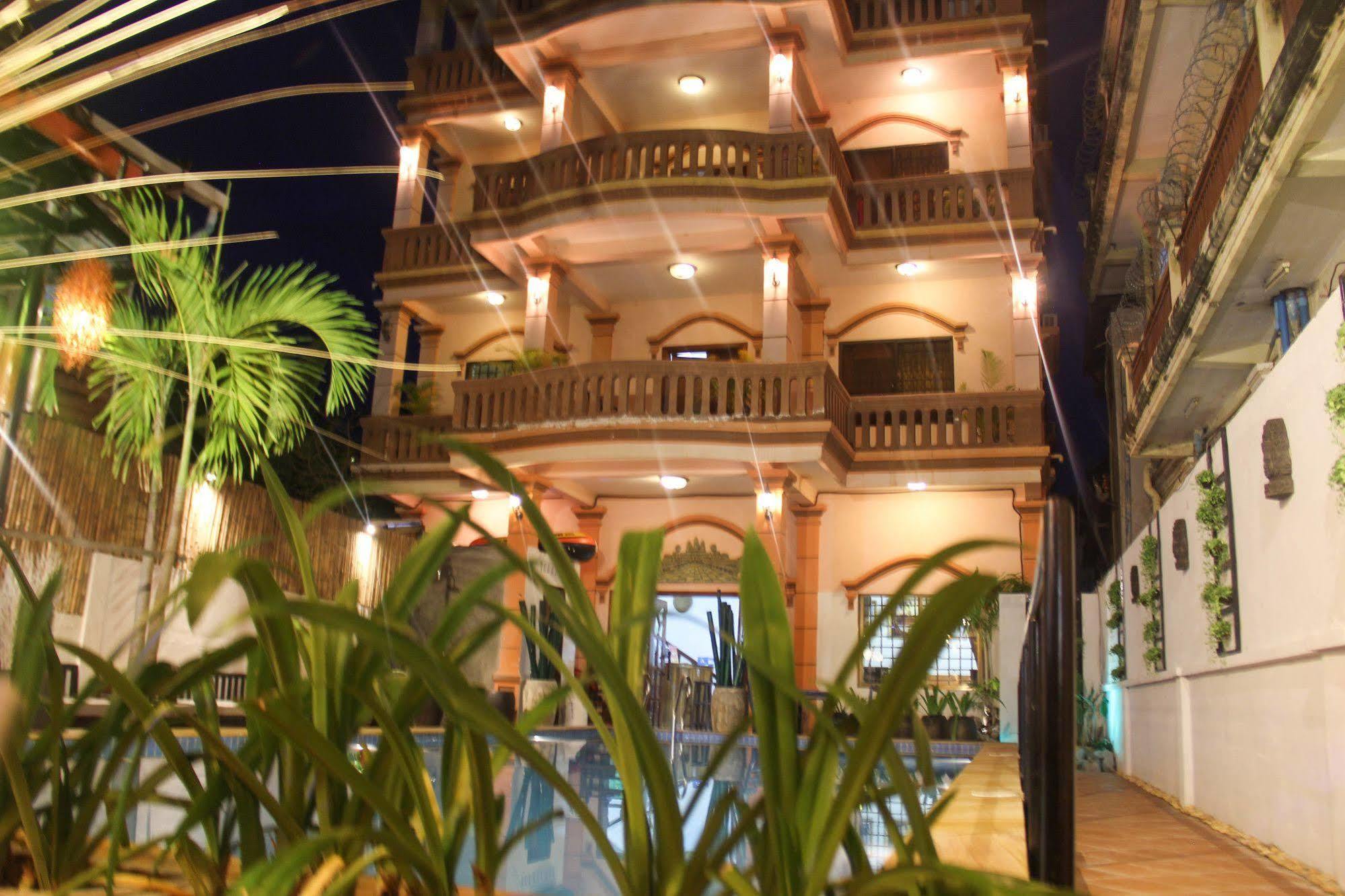Hotel Tropical Breeze Ciudad de Siem Riep Exterior foto