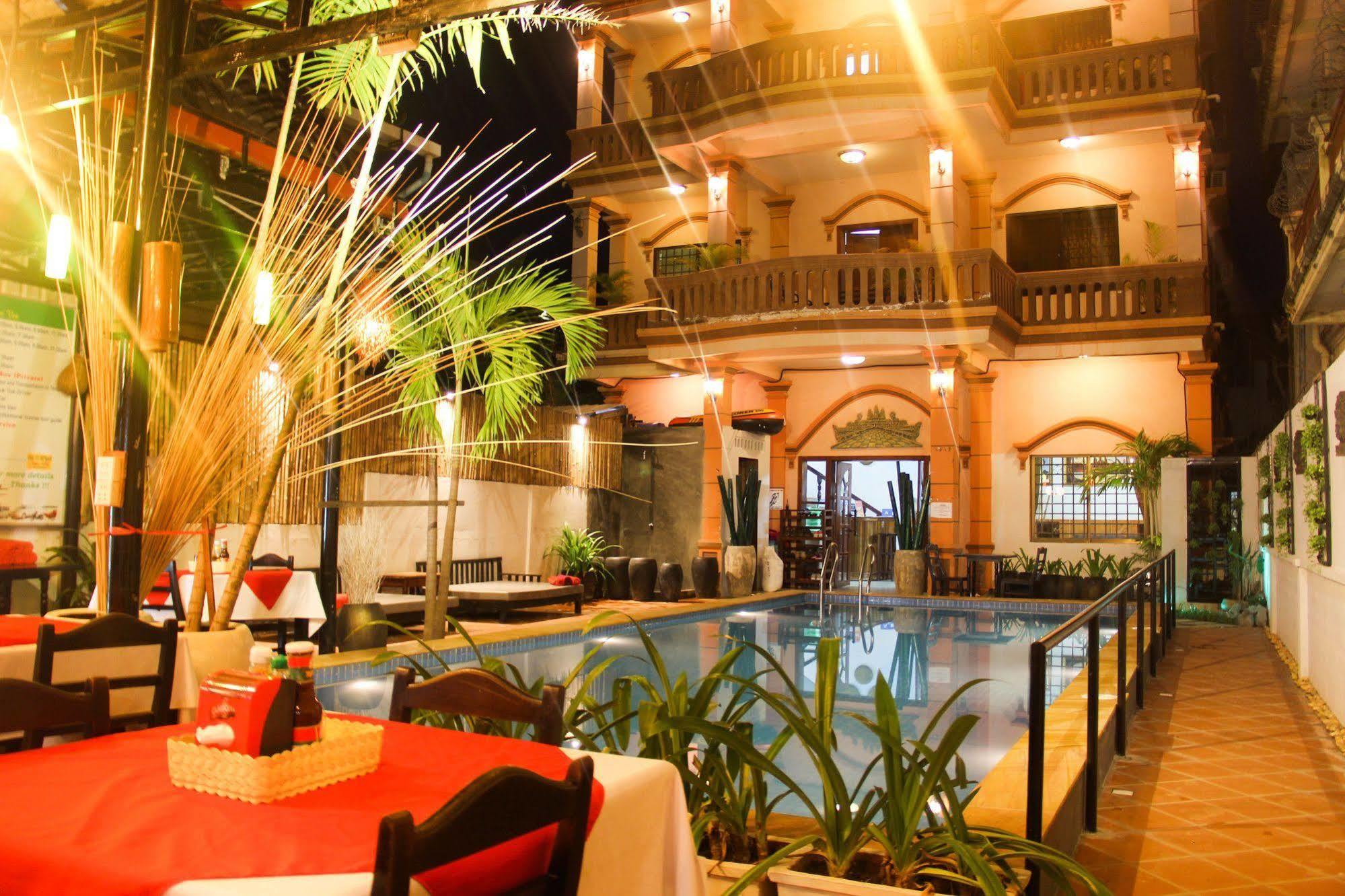 Hotel Tropical Breeze Ciudad de Siem Riep Exterior foto
