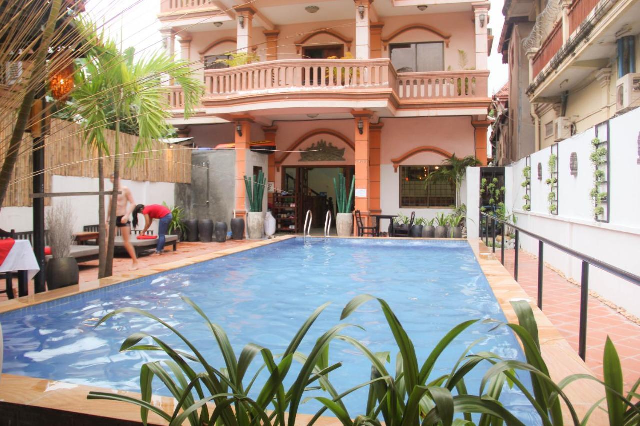 Hotel Tropical Breeze Ciudad de Siem Riep Exterior foto